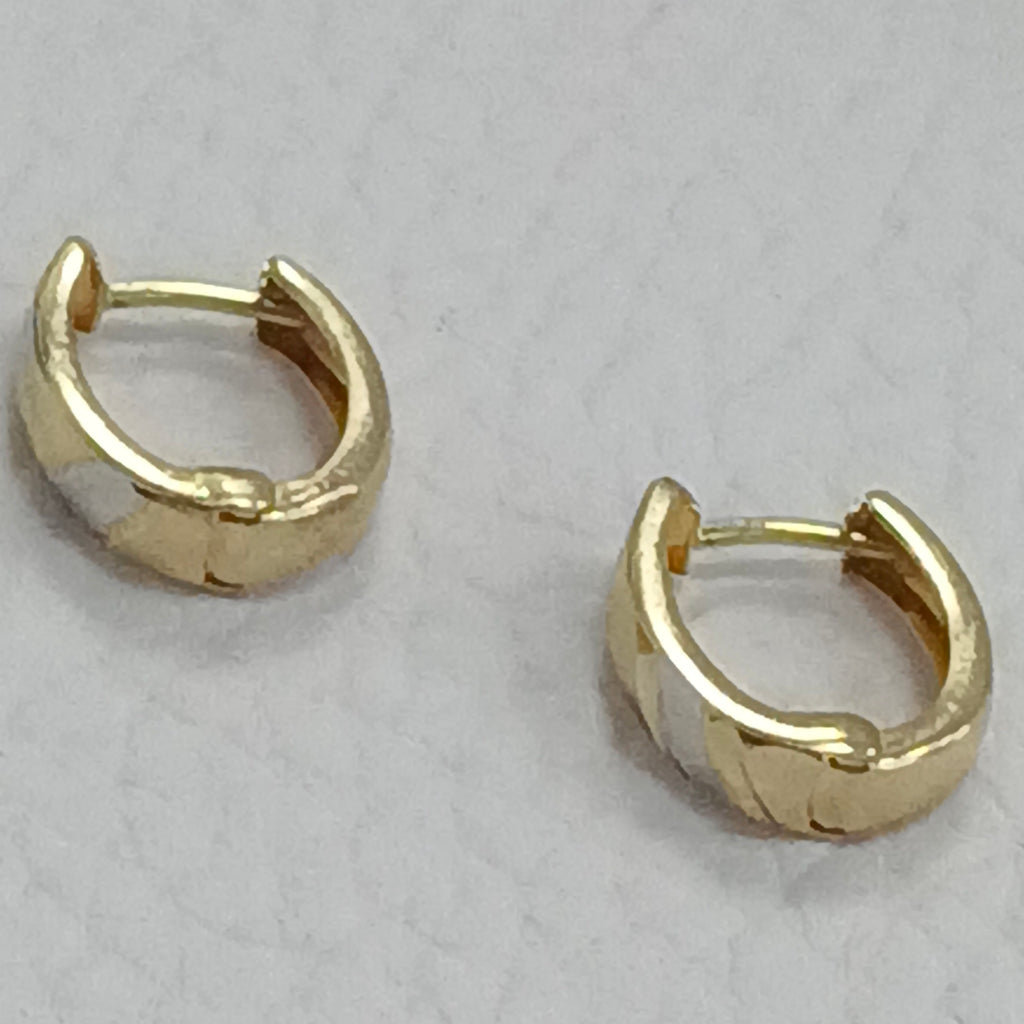 HUGGIES ORO 14K 1.1 (NUEVO)