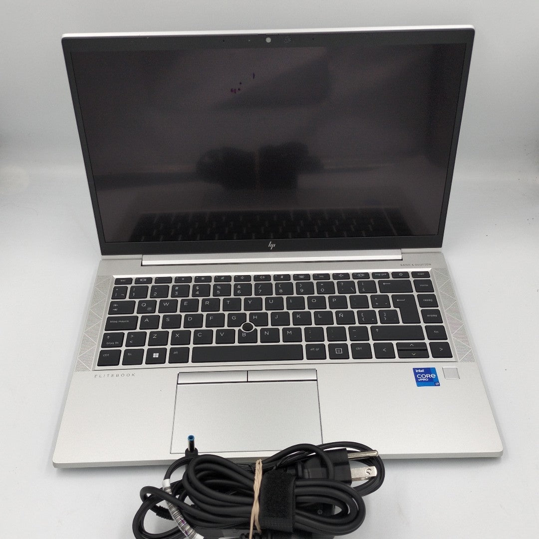 LAPTOP HP ELITEBOOK 840 G8 (2023) 256 GB SSD 16 GB RAM (SEMINUEVO)