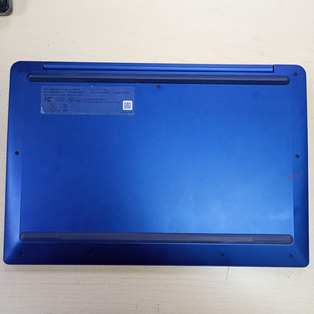 LAPTOP LENOVO IDEAPAD 3 CHROME 14M868 (2024)  64 GB SSD 4 GB RAM (SEMINUEVO)