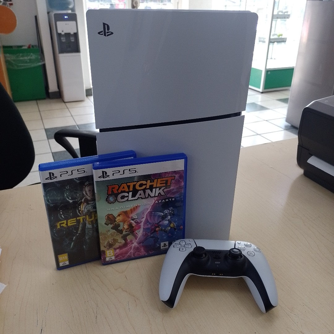 CONSOLA DE VIDEOJUEGO SONY PS5 825 SSD (SEMINUEVO)