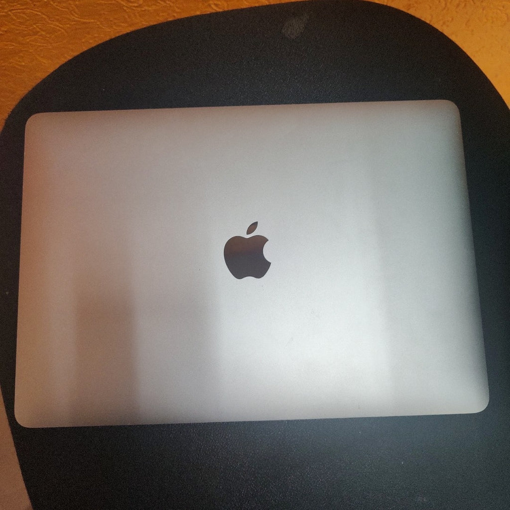 LAPTOP APPLE MACBOOK AIR 13" 2020 1.1 A2179 512 GB SSD 8 GB RAM (SEMINUEVO)