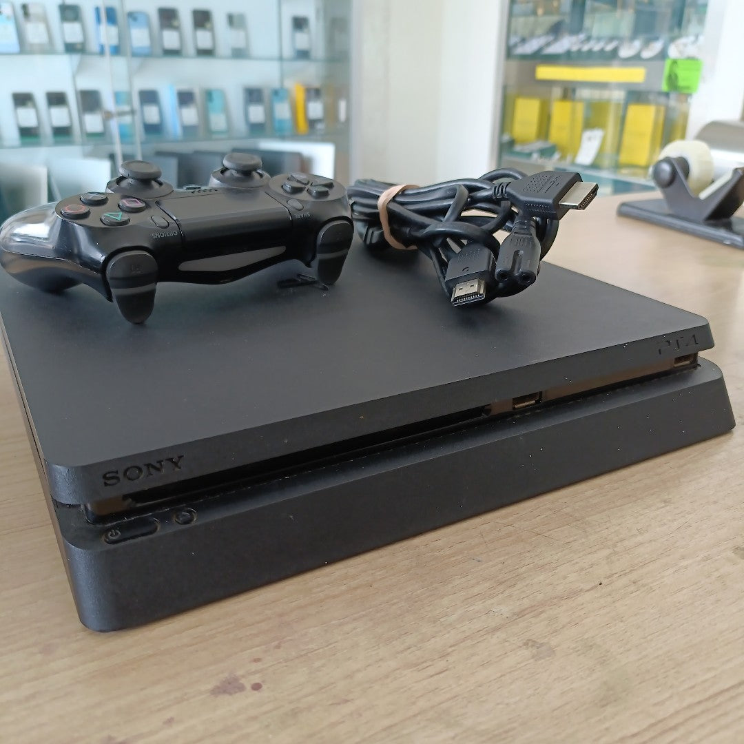 CONSOLA DE VIDEOJUEGO SONY PS4 SLIM 500 GB  (SEMINUEVO)