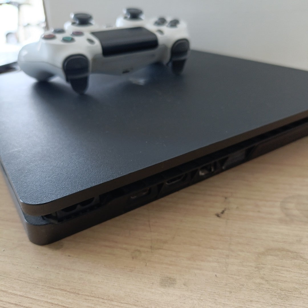 CONSOLA DE VIDEOJUEGO SONY PS4 SLIM 500 GB  (SEMINUEVO)
