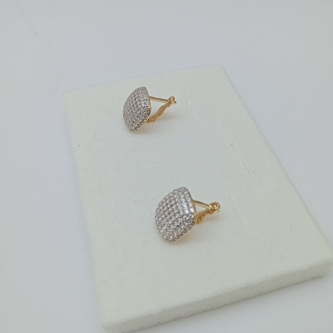 BROQUELES ORO 14K 3.9 (NUEVO)