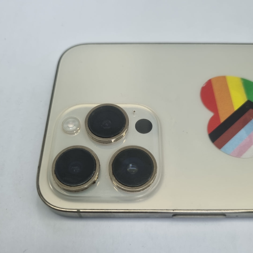 CELULAR APPLE IPHONE 14 PRO MAX A2893 256 GB 6 GB RAM (SEMINUEVO)