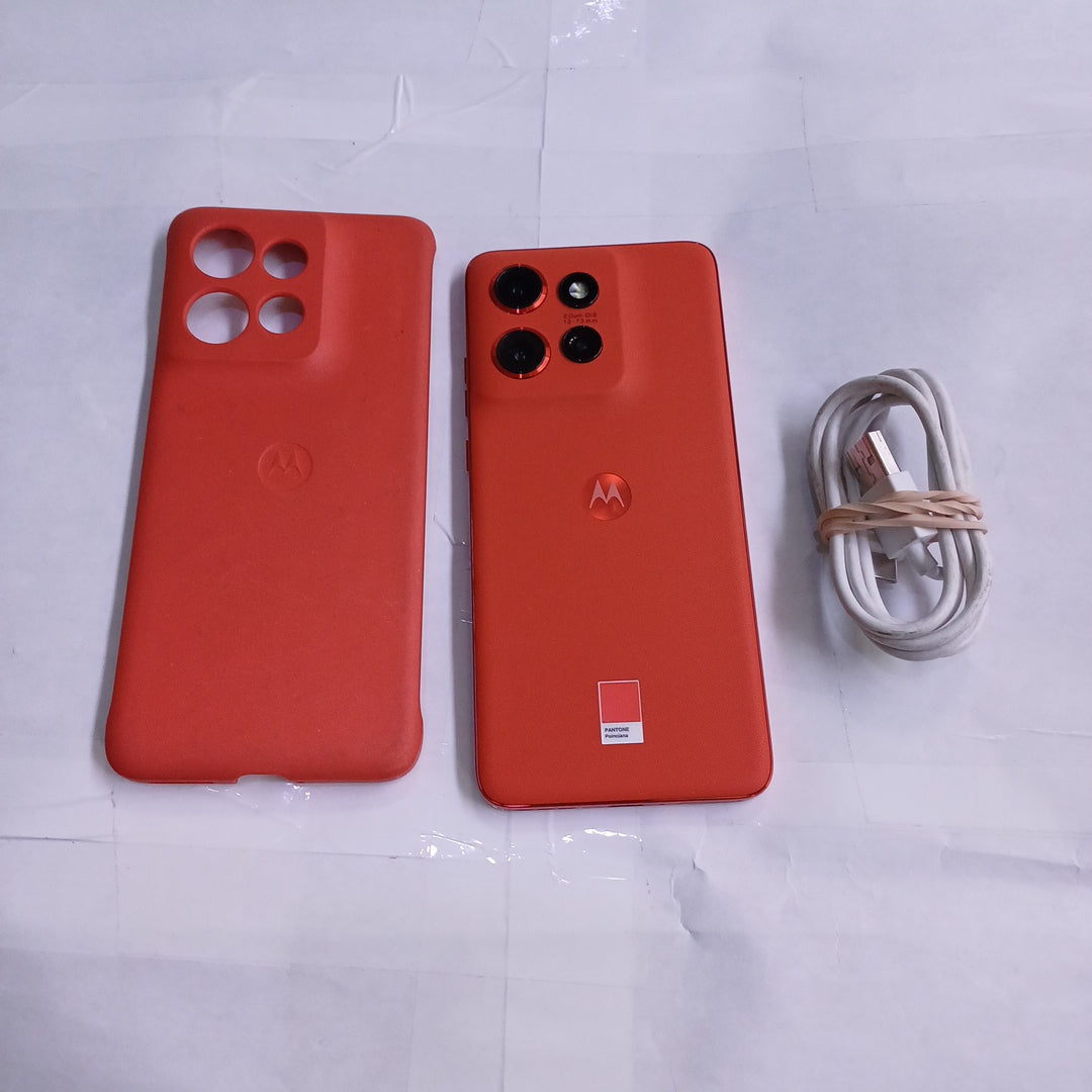 CELULAR MOTOROLA EDGE 50 NEO XT2409-2 (2024) 256 GB 8 GB RAM (SEMINUEVO)