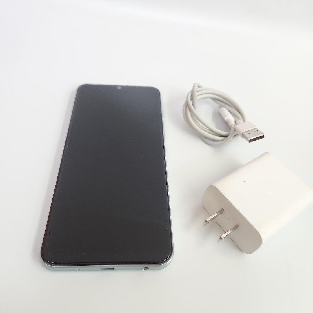 CELULAR VIVO Y18 V2333 256 GB 8 GB RAM (SEMINUEVO)