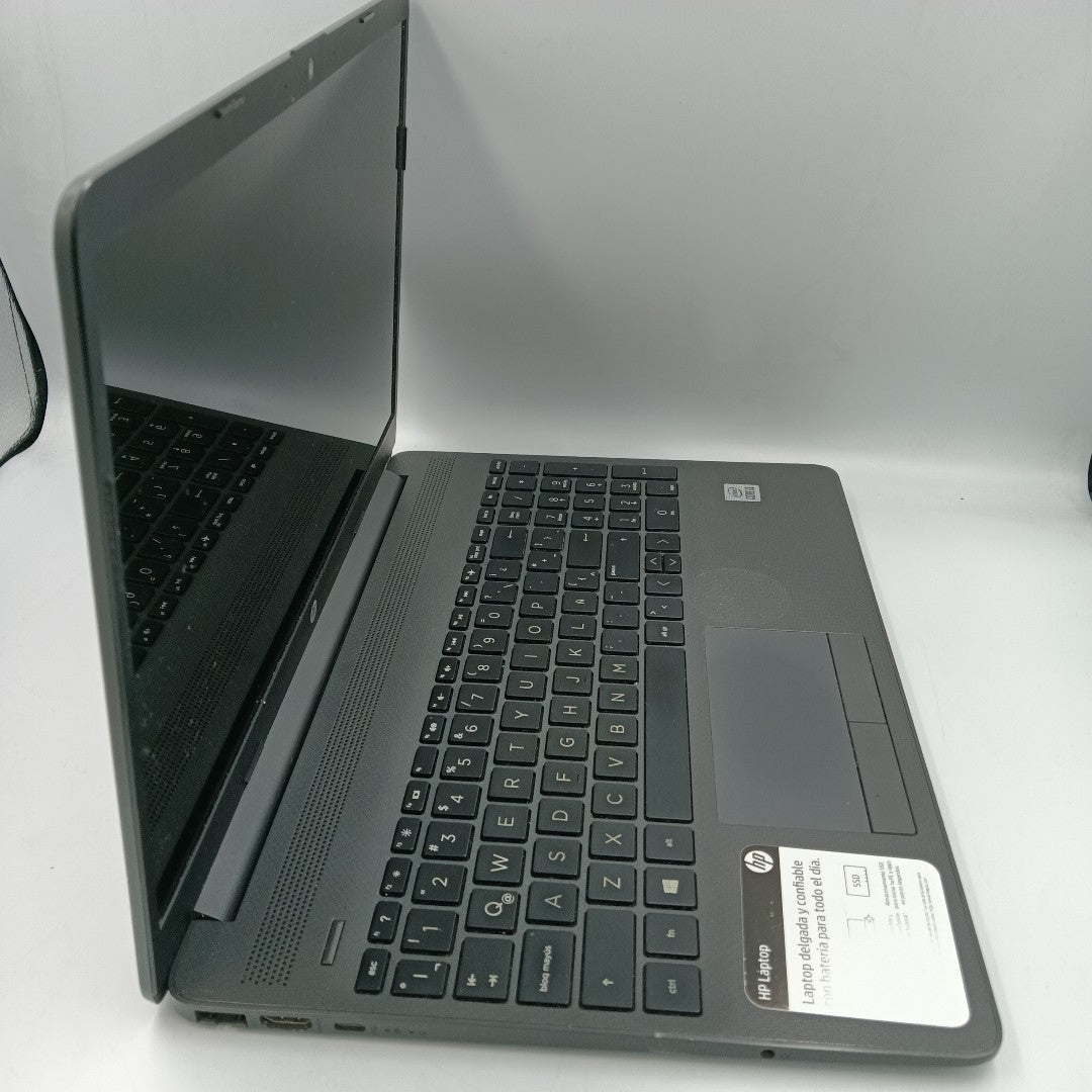 LAPTOP HP 15-DW1056LA (2022) 256 GB SSD 8 GB RAM (SEMINUEVO)
