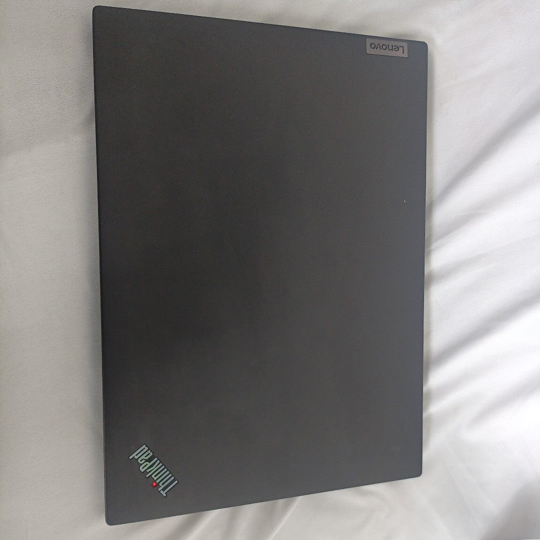 LAPTOP LENOVO THINKPAD T14 GEN 3 (2023) 512 GB SSD 16 GB RAM (SEMINUEVO)