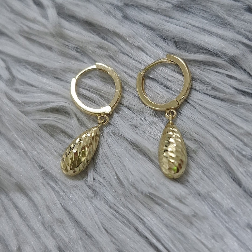 HUGGIES ORO 14K 1.5 (NUEVO)