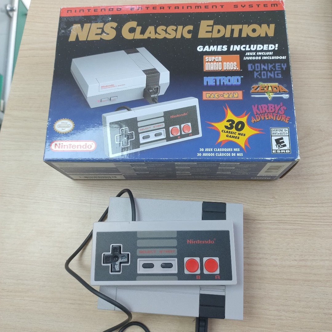 CONSOLA DE VIDEOJUEGO NINTENDO SUPER NES CLASSIC EDITION 21 JUEGOS PRECARGADOS (SEMINUEVO)