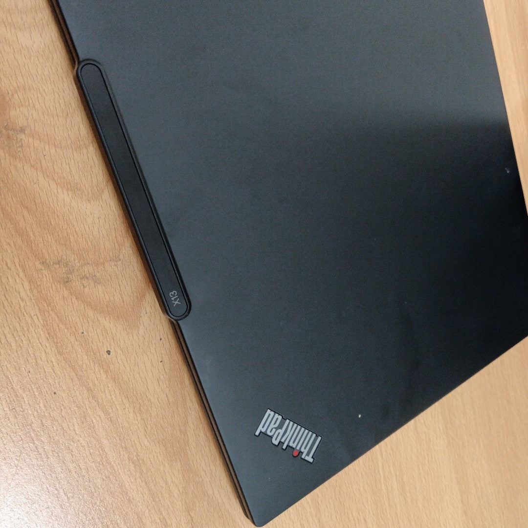 LAPTOP LENOVO THINKPAD X13 GEN 5 (2024) 256 GB SSD 32 GB RAM (SEMINUEVO)