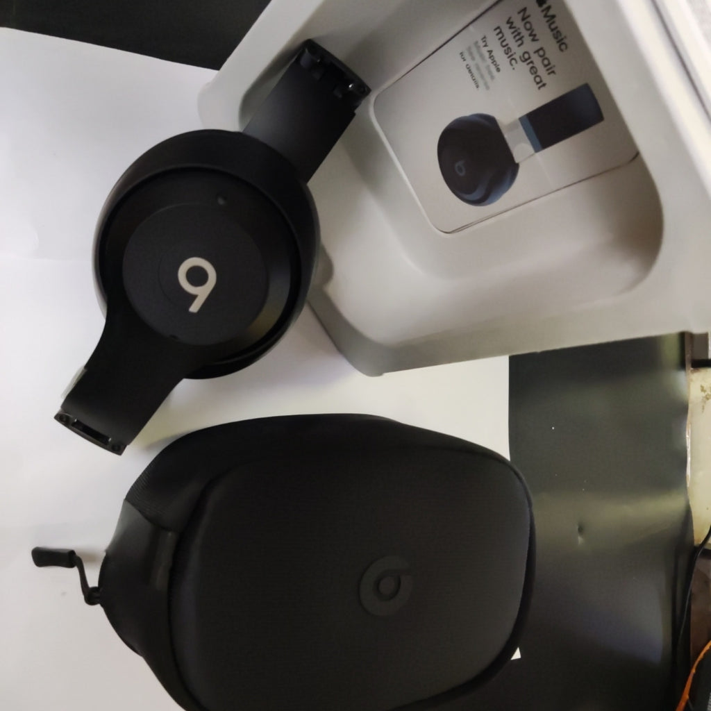 AUDIFONOS BEATS STUDIO PRO INALAMBRICO OVER EAR (SEMINUEVO)