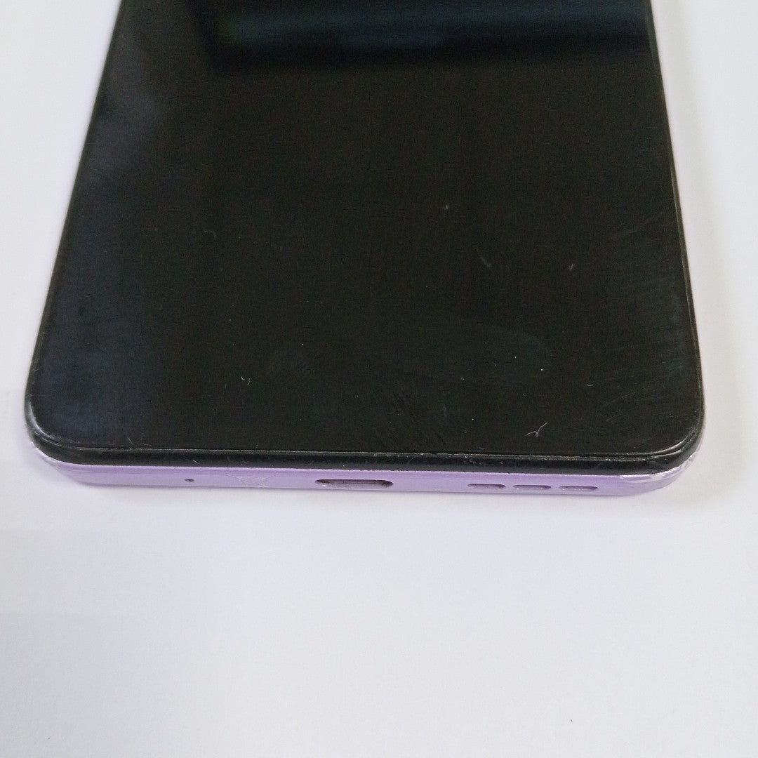 CELULAR MOTOROLA MOTO E14 XT2421-12 (2024) 64 GB 2 GB RAM (SEMINUEVO)