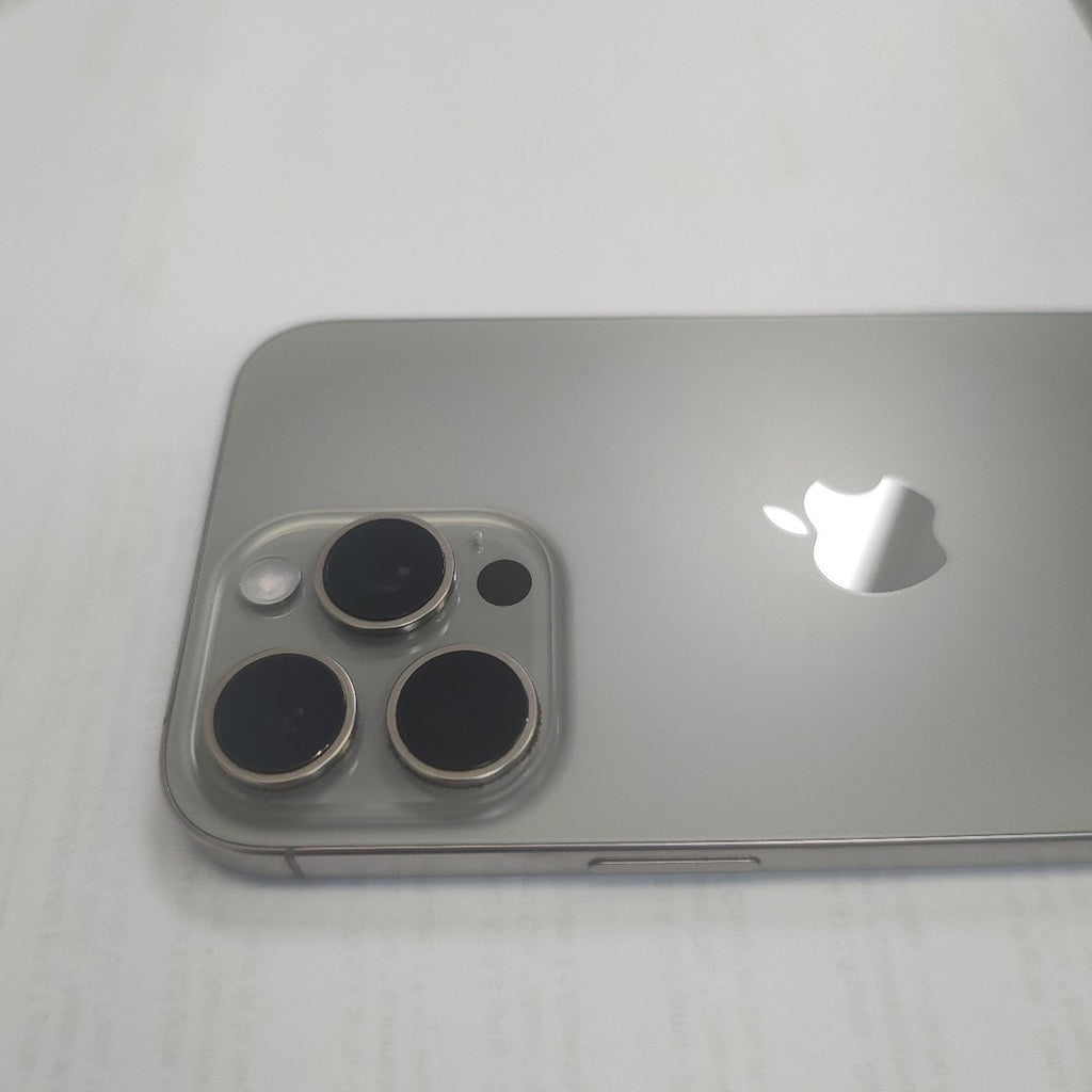 CELULAR APPLE IPHONE 16 PRO MAX A3295 (2024) 512 GB 8 GB RAM (SEMINUEVO)