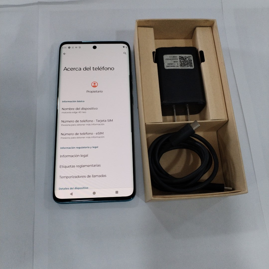 CELULAR MOTOROLA EDGE 40 NEO XT2307-1 (2023) 256 GB 8 GB RAM (SEMINUEVO)