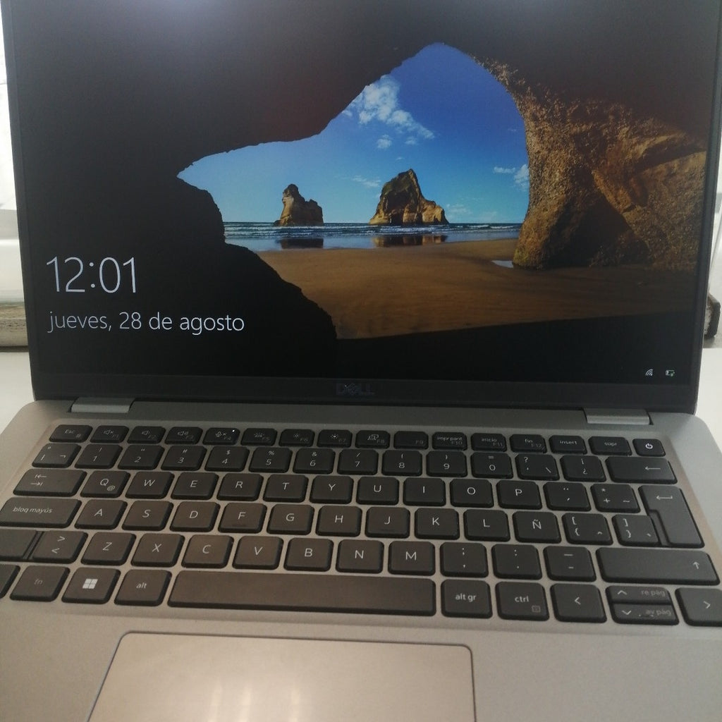 LAPTOP DELL LATITUDE 5431 (2022) 256 GB SSD 16 GB RAM (SEMINUEVO)