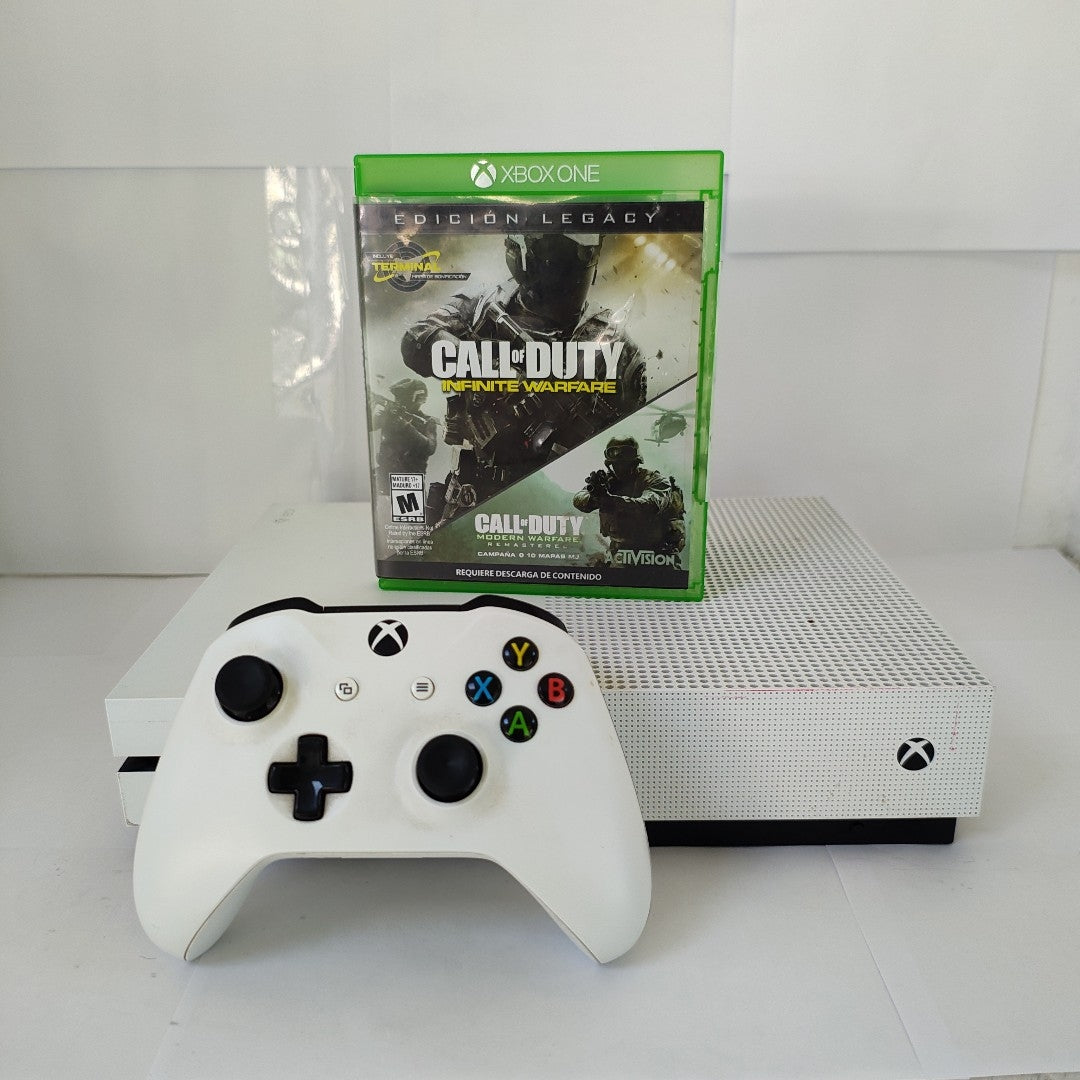 CONSOLA DE VIDEOJUEGO MICROSOFT XBOX ONE S 1 TB (SEMINUEVO)