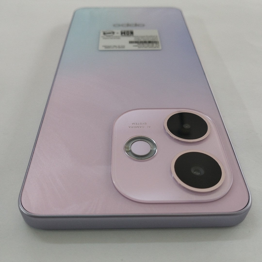 CELULAR OPPO  A5 PRO 5G CPH2695 (2025) 256 GB 8 GB RAM (SEMINUEVO)