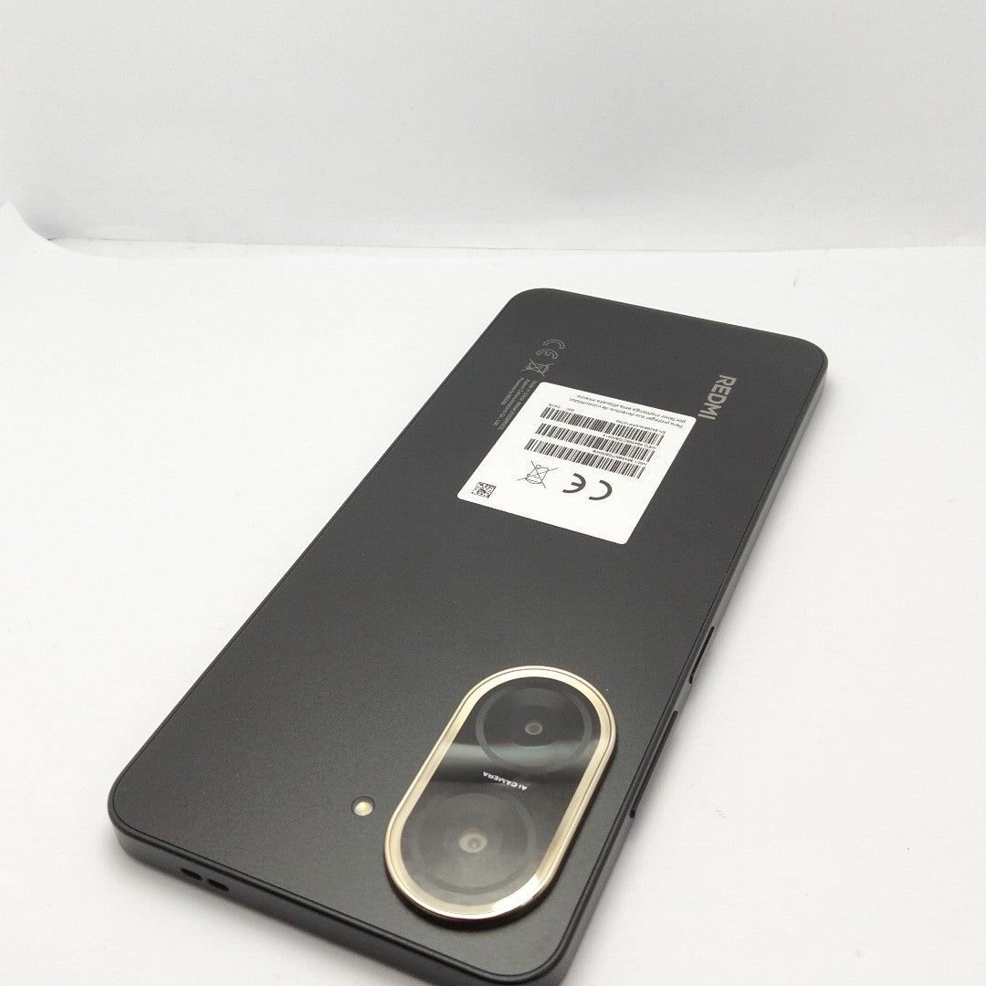 CELULAR XIAOMI REDMI A5 25028RN03L (2025) 64 GB 3 GB RAM (SEMINUEVO)