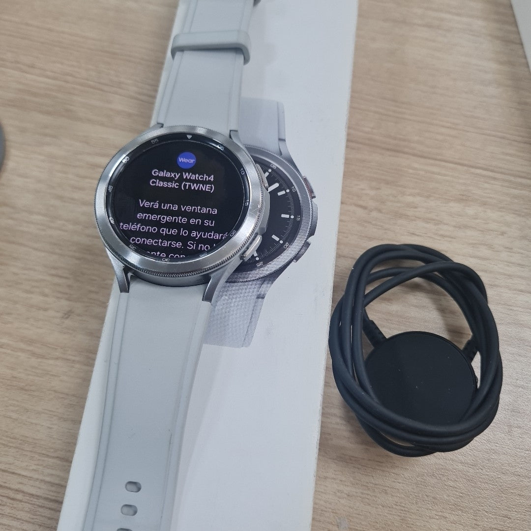SMARTWATCH SAMSUNG GALAXY WATCH 4 CLASSIC SM-R890 46 MM GPS (SEMINUEVO)