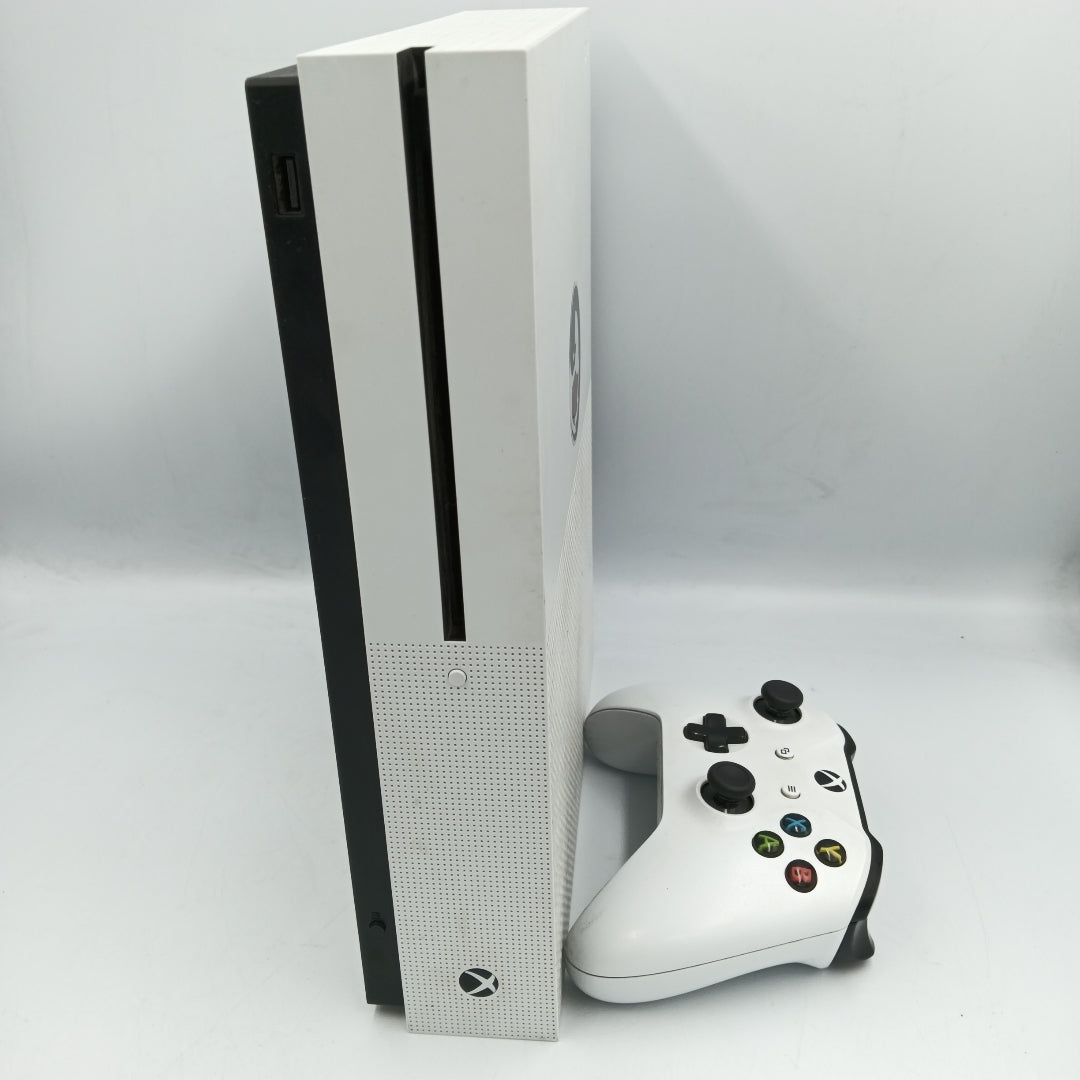 CONSOLA DE VIDEOJUEGO MICROSOFT XBOX ONE S 1 TB (SEMINUEVO)