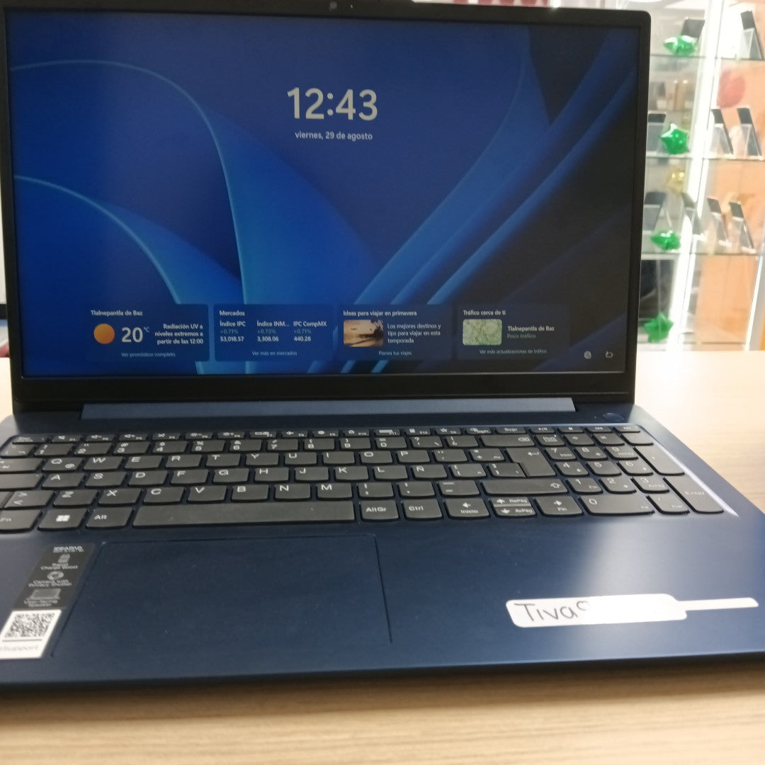 LAPTOP LENOVO IDEAPAD SLIM 3 15IAN8 (2024) 256 GB SSD 8 GB RAM (SEMINUEVO)