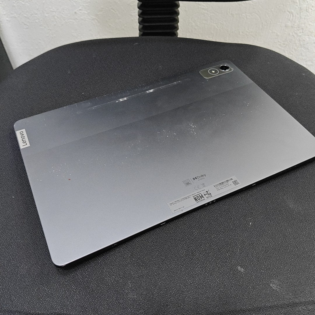 TABLETA LENOVO TAB P12 TB370FU (2023) 256 GB 8 GB RAM (SEMINUEVO)