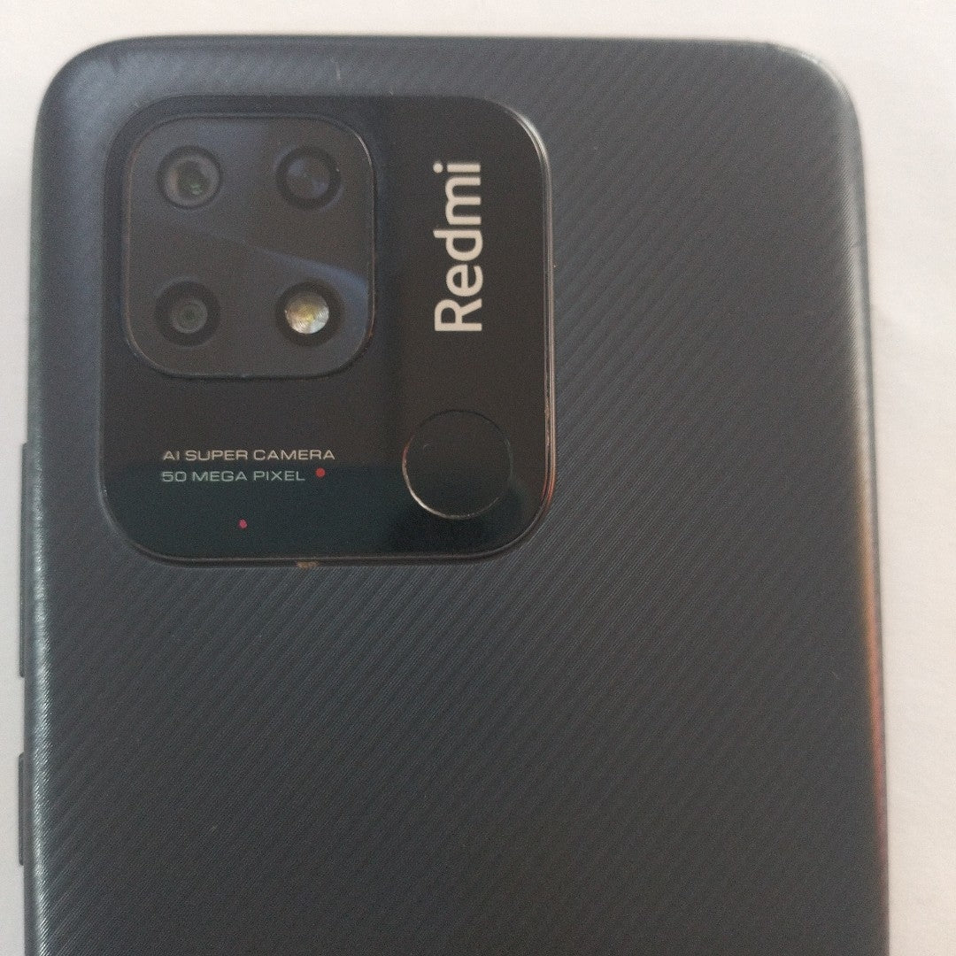 CELULAR XIAOMI REDMI 10C 220333QNY 64 GB 3 GB RAM (SEMINUEVO)