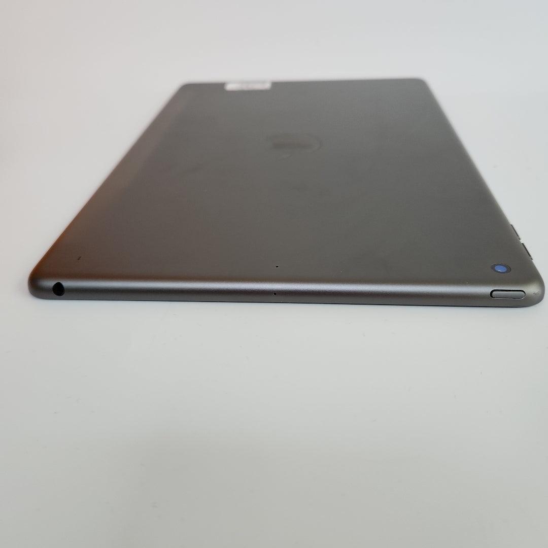 TABLETA APPLE IPAD 9 A2602 256 GB 3 GB RAM (SEMINUEVO)