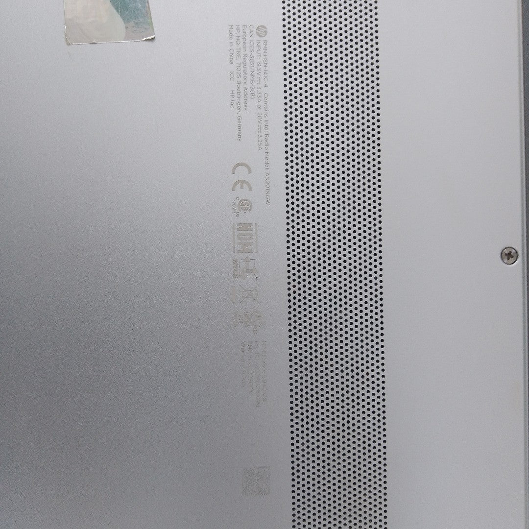 LAPTOP HP ELITEBOOK 840 G8 (2022) 512 GB SSD 16 GB RAM (SEMINUEVO)