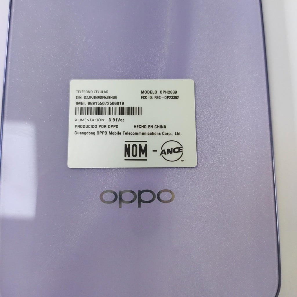 CELULAR OPPO  A80 5G CPH2639 (2024) 256 GB 8 GB RAM (SEMINUEVO)