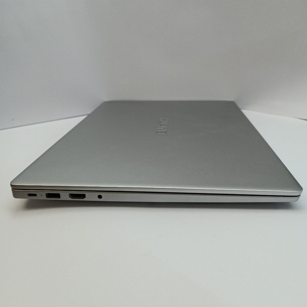 LAPTOP HUAWEI MATEBOOK D16 MCLF-X (2024) 1 TB SSD 16 GB RAM (SEMINUEVO)