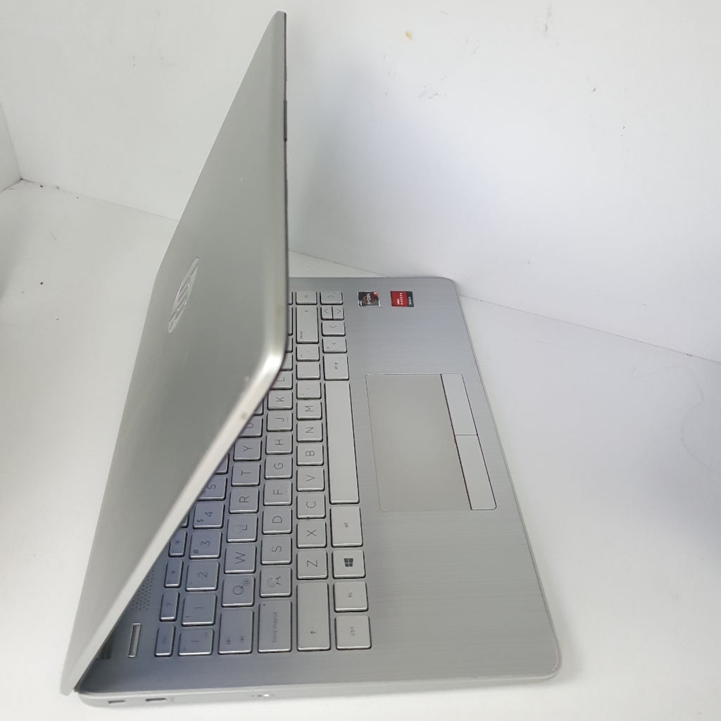 LAPTOP HP 14-DK1508LA (2022) 256 GB SSD 8 GB RAM (SEMINUEVO)