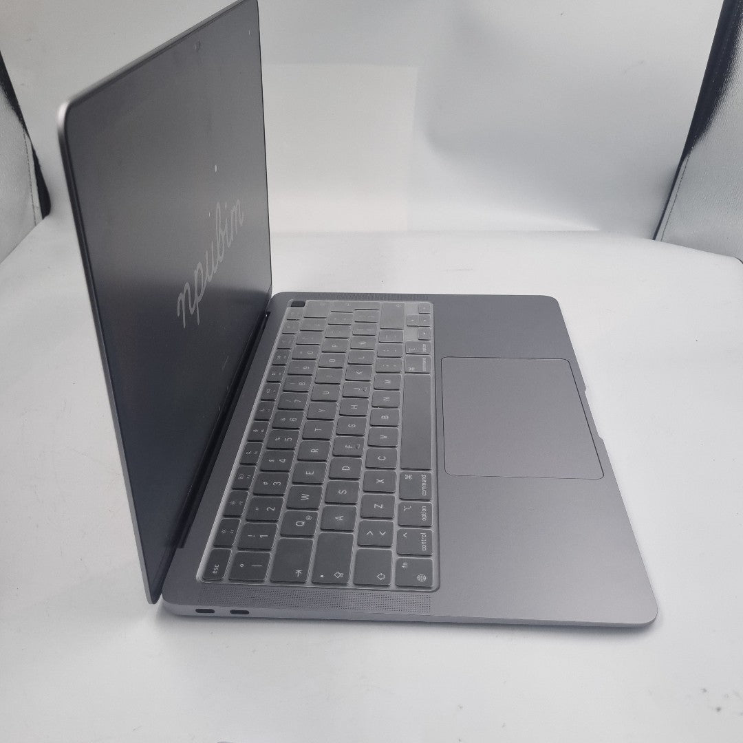 LAPTOP APPLE MACBOOK AIR 13" 2020 3.2 A2337 256 GB SSD 8 GB RAM (SEMINUEVO)