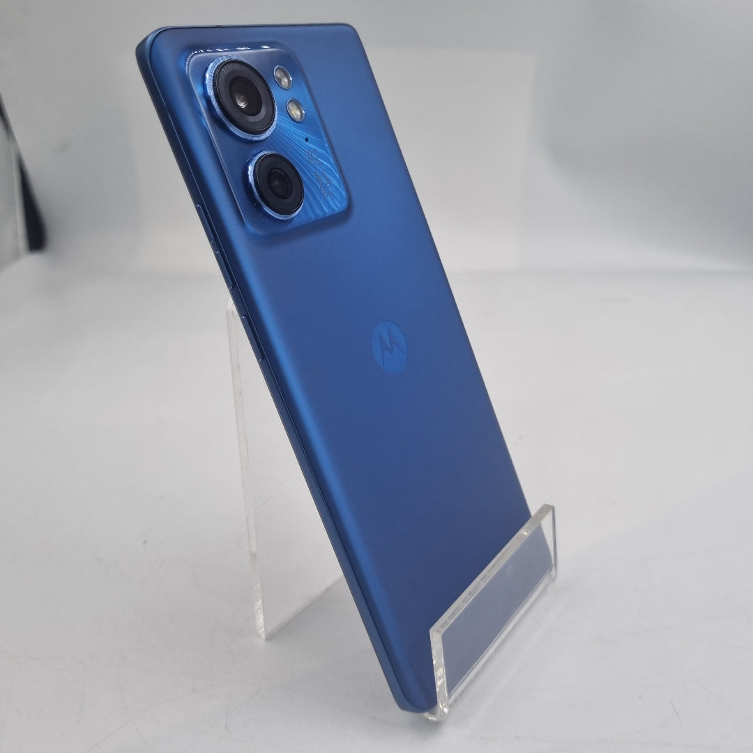 CELULAR MOTOROLA EDGE 40 XT2303-2 (2023) 256 GB 8 GB RAM (SEMINUEVO)