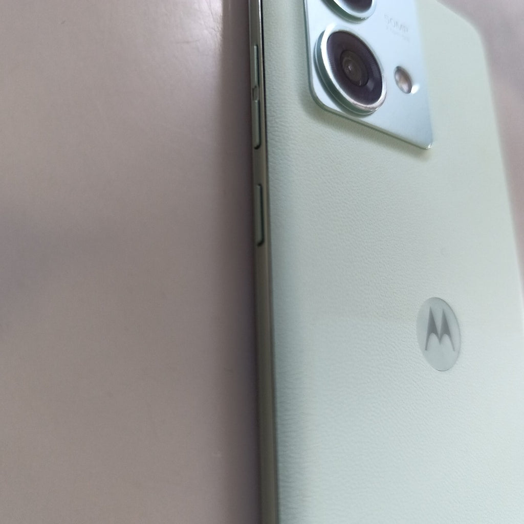 CELULAR MOTOROLA EDGE 40 NEO XT2307-1 (2023) 256 GB 8 GB RAM (SEMINUEVO)