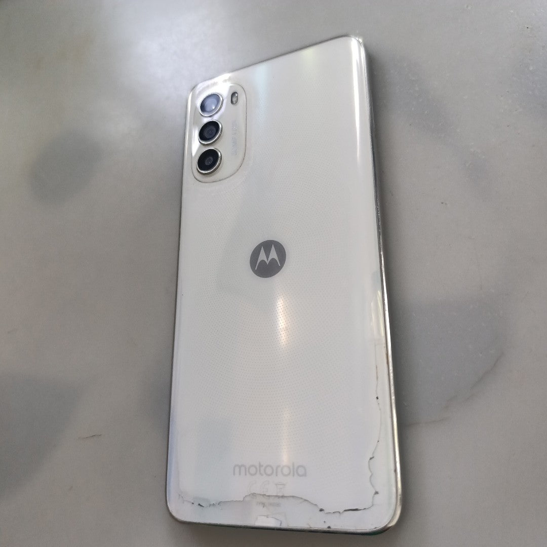CELULAR MOTOROLA MOTO G82 XT2225-1 128 GB 6 GB RAM (SEMINUEVO)