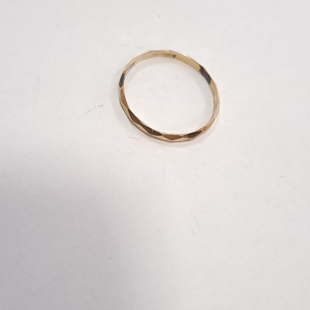 ANILLITO. ORO. 14 K 0.6 GRMS (SEMINUEVO)