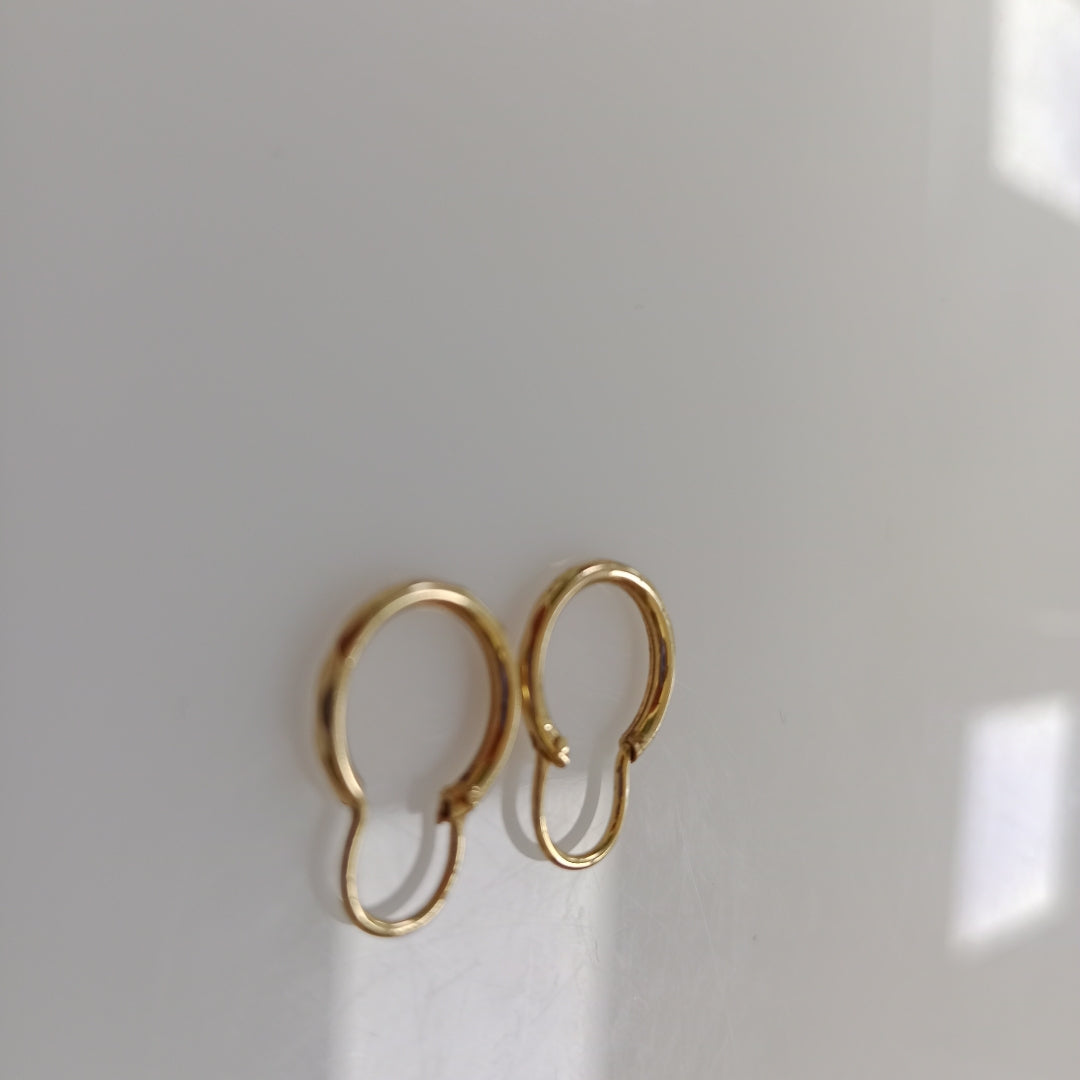 ARRACADAS PAR. ORO. 14 K 0.6 GRMS (SEMINUEVO)