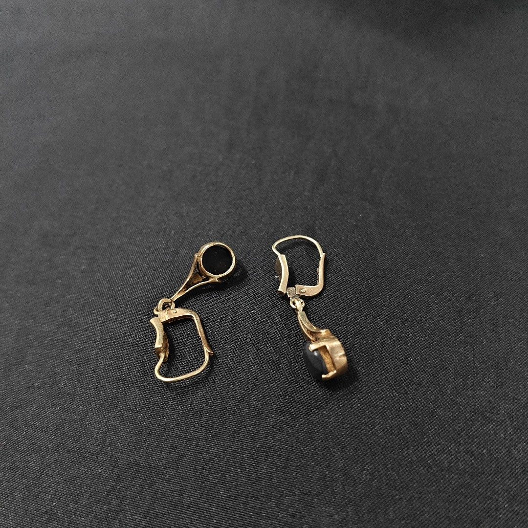 ARETES PAR. ORO. 10 K 3.3 GRMS (SEMINUEVO)
