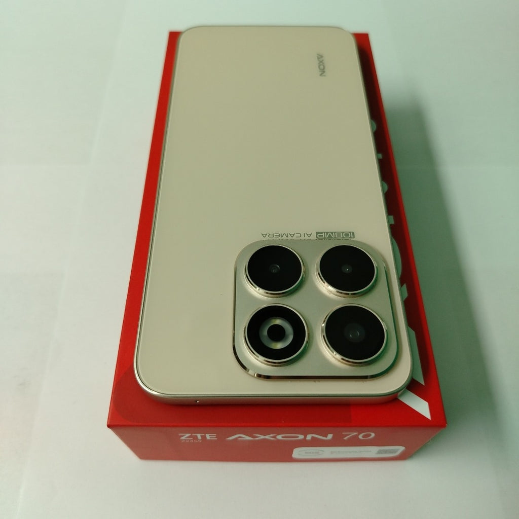 CELULAR ZTE AXON 70 Z2459 256 GB 6 GB RAM (SEMINUEVO)