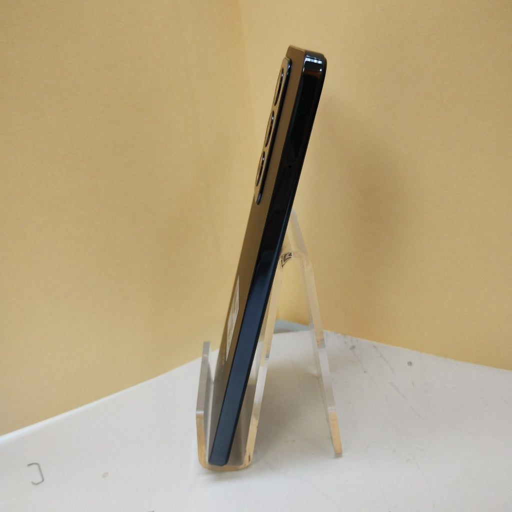 CELULAR OPPO  A80 5G CPH2639 (2024) 256 GB 8 GB RAM (SEMINUEVO)