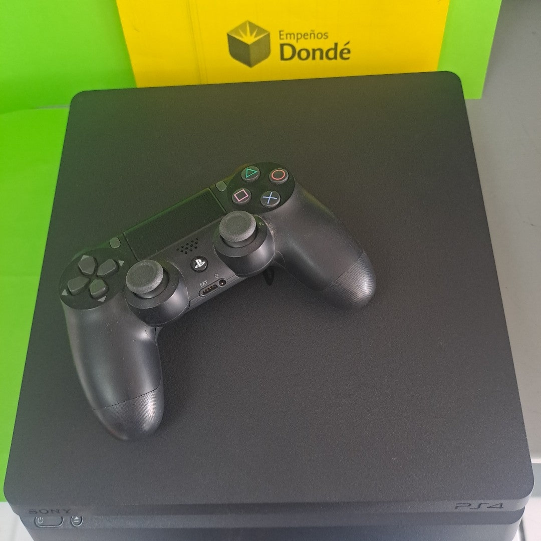 CONSOLA DE VIDEOJUEGO SONY PS4 SLIM 1 TB (SEMINUEVO)