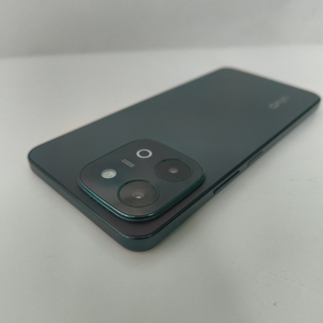 CELULAR VIVO Y28 V2352 256 GB 8 GB RAM (SEMINUEVO)