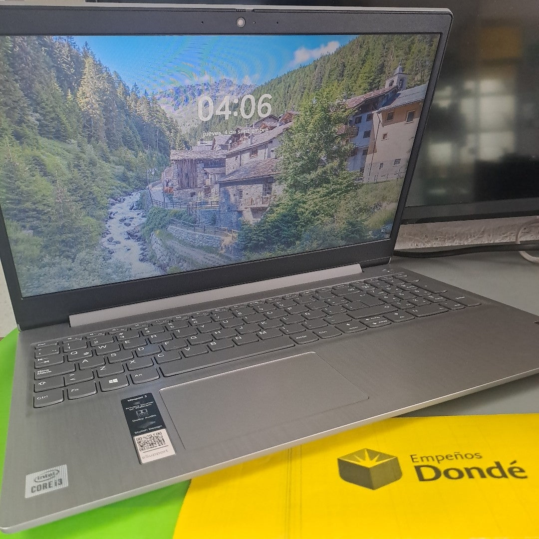 LAPTOP LENOVO IDEAPAD 3 15IML05 (2022) 1 TB + 128 GB SSD 8 GB RAM (SEMINUEVO)