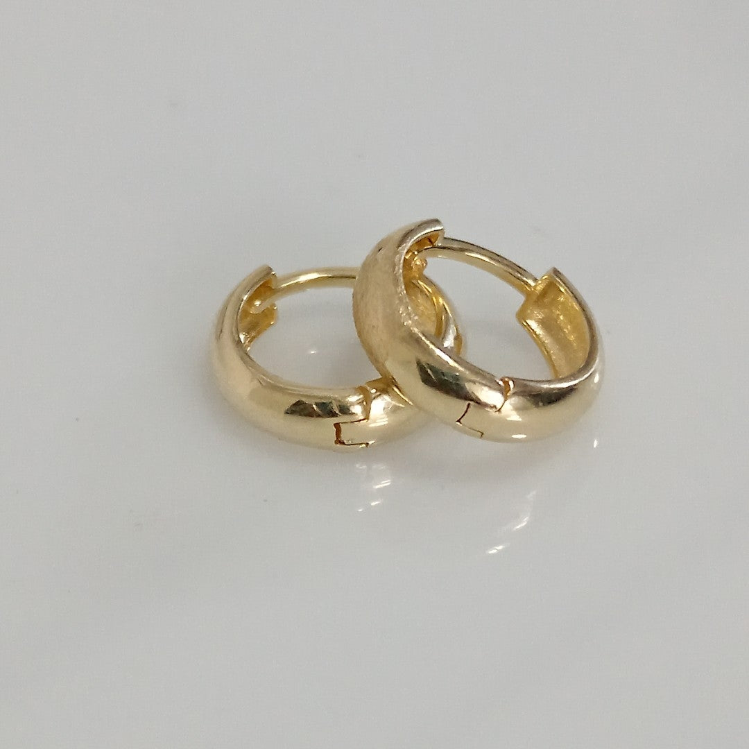 HUGGIES ORO 14K 2.1 (NUEVO)