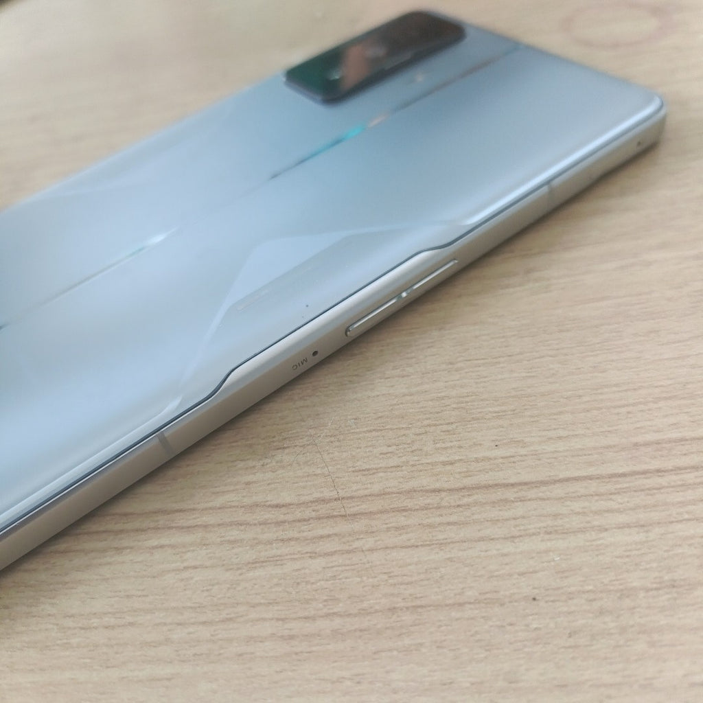 CELULAR XIAOMI POCO F4 GT 21121210G 256 GB 12 GB RAM