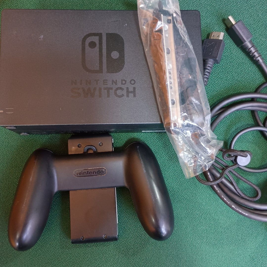 CONSOLA DE VIDEOJUEGO NINTENDO SWITCH 32 GB (SEMINUEVO)