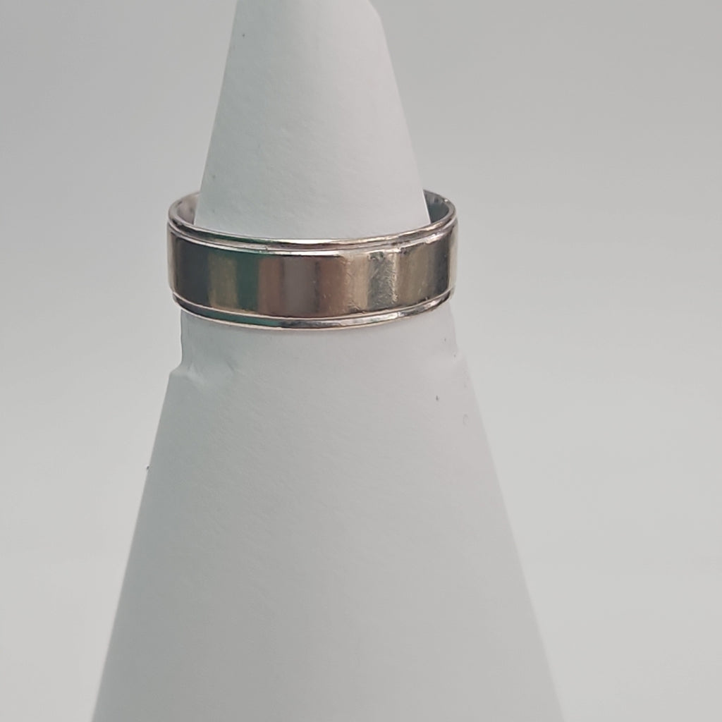 ANILLITO. ORO. 14 K 4 GRMS (SEMINUEVO)